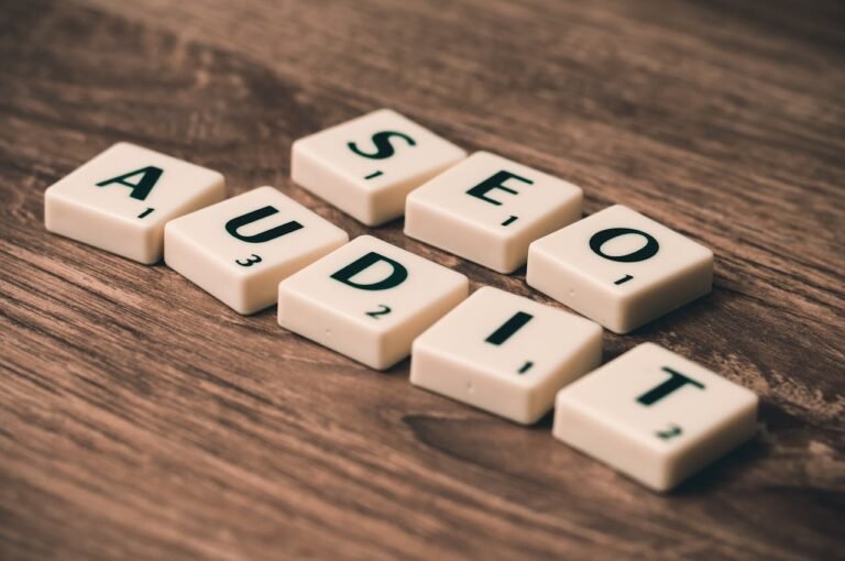 Surfer seo vs Ahrefs : which is the best seo tool ?